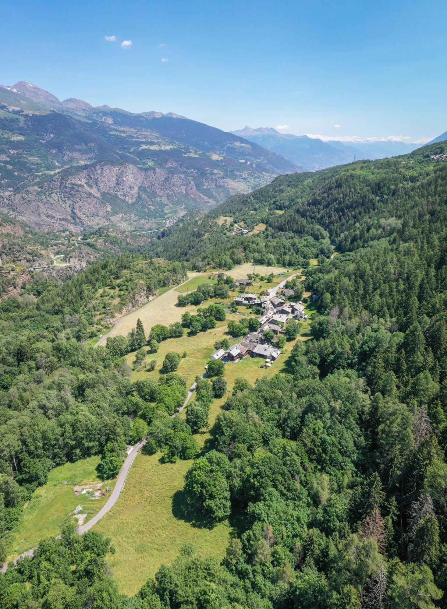 Casa Vacanze Grand-Haury Da Andrea Arvier Bagian luar foto