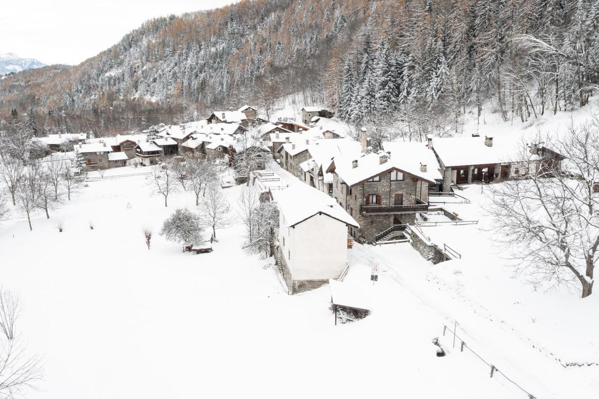 Casa Vacanze Grand-Haury Da Andrea Arvier Bagian luar foto